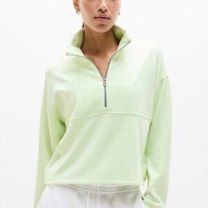 38. Athleta Seasoft Rib 1/4 Zip Cropped Popover Sweater Honeydew Size XL NWOT